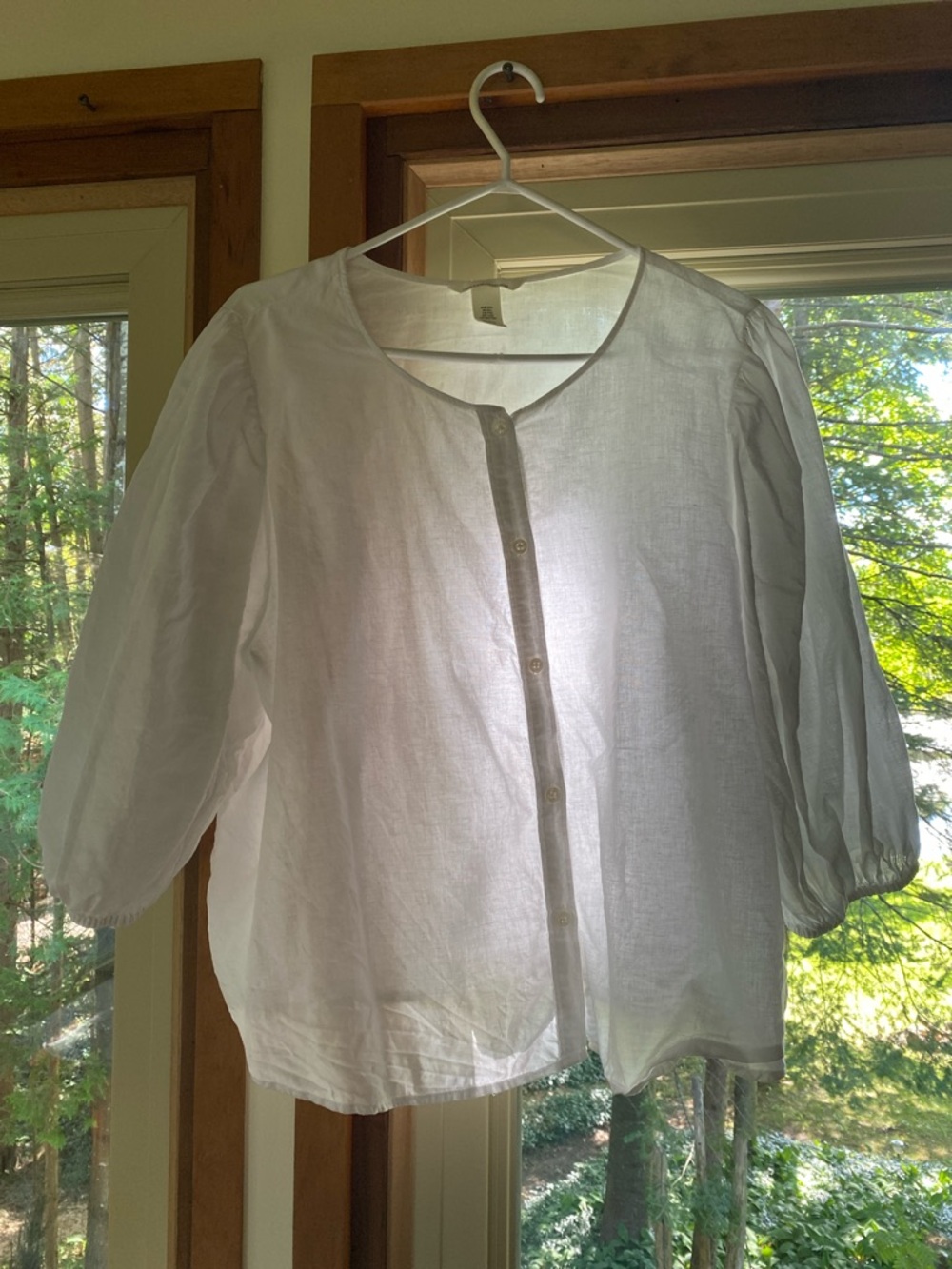 Gorgeous linen blend puff-sleeve blouse— H&M XXL